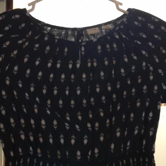 Cute girls dress, great for many occasions - Picture 3 of 5